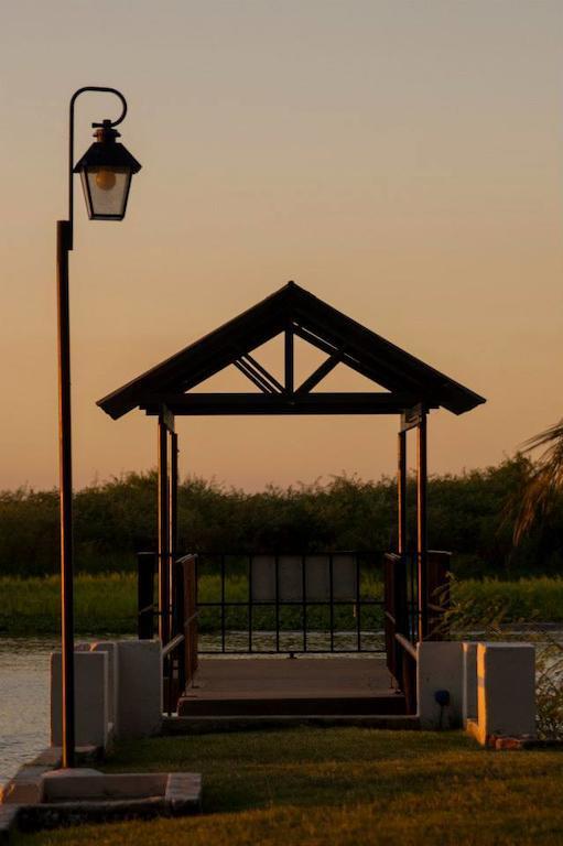 Posada Del Muelle Esquina  Esterno foto